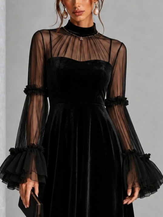 Lorena Vestido Midi Plisado de Terciopelo Negro y Malla Transparente Combinados
